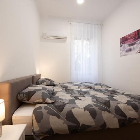 Apartman Cezar Apartamento Rijeka Exterior foto