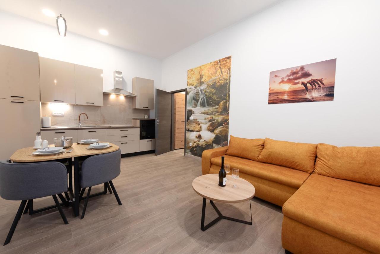 Apartman Cezar Apartamento Rijeka Exterior foto