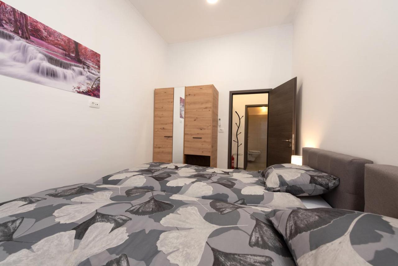 Apartman Cezar Apartamento Rijeka Exterior foto